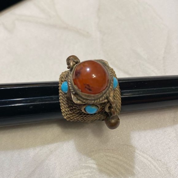 Antique Amber And Turquoise Brass Dome Ring - Picture 9 of 16